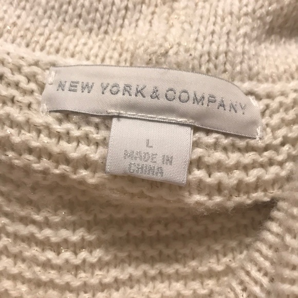 NY&CO cowl neck sweater, Large, off white w/ gold - Picture 4 of 4